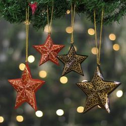 'Christmas Star-Shaped 4-Piece Red and Blue Wood Ornament Set'