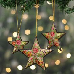 'Floral 3-Piece Painted Star-Shaped Papier Mache Ornament Set'