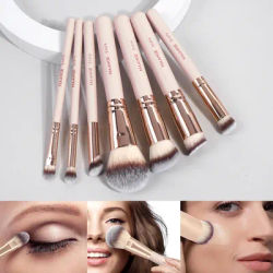 MAANGE Professional Makeup Brush Set 7pcs for Cosmetic Foundation Powder Concealer Blush Brush Blending Soft Bristles Beauty