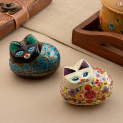 '2 Cat Floral-Themed Lacquered Papier Mache Decorative Boxes'