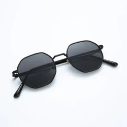Lunettes de soleil rétro à monture octogonale en métal, idéales pour une ambiance tendance, parfaites pour les voyages quotidiens et la photographie de rue