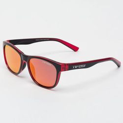 Tifosi Swank Sunglasses Sunglasses Crimson/Onyx