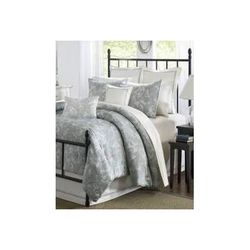 Harbor House Chelsea Queen Comforter Set in Multi - Olliix HH10-494