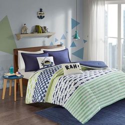 Urban Habitat Kids Finn Twin/Twin XL Comforter Set in Green / Navy - Olliix UHK10-0036