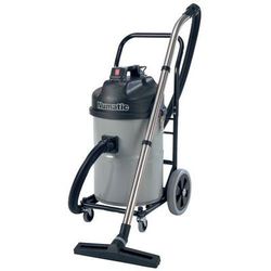 Aspirateur Avec Accessoires - Numatic
