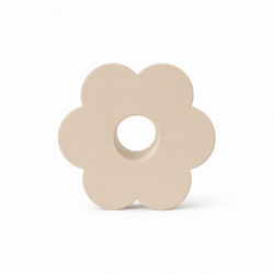 Beige dekorativ vase formet som en blomst, moderne design