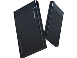 UGREEN US221 2,5" ekstern HDD/SSD-kabinett, SATA 3.0, USB-C, 50 cm (svart)