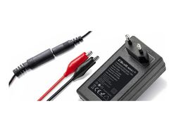 Qoltec - Batteriladdare - för AGM GEL STD-batterier, 24 V, 5,5 x 2,1, 1,8 m kabel - AC 220-240 V - 19.2 watt - svart