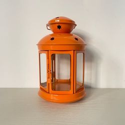 Vintage ljuslykta med ihåliga stjärnor, ljushållare i järn, ljushållare, ljushållare i järn, romantisk, bröllop, fest, dekoration, pumpafärg