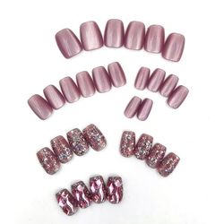 Lilla Cat Eye Press-on Negler med Rhinestone-aksenter