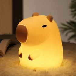 Sänglampa Capybara Silikon Nattlampa, Animal Touch Sänglampa, USB-laddning