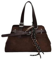 Skuldertaske - Håndtaske - Dametaske - Imiteret ruskind - Enkel mat finish - Leveres med en charm og en aftagelig skulderrem - Kaffefarve