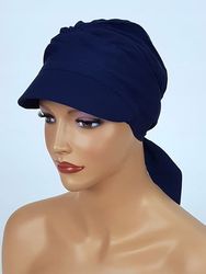 Tess marineblå turban med skygge, et flæset tørklæde, også efter kemoterapi