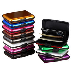 Kortholder i aluminium. BLÅ