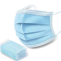 40 pcs face masks Type IIR, 3-layer, protects against bacteria