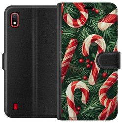 Kompatibelt Lommeboketui til Samsung Galaxy A10 Klassisk julemotiv med polkastenger, grønne barr og røde bær