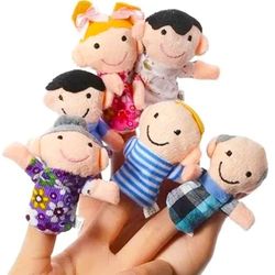 6 sormenukkea sisältävä perheteema
