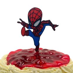 Syntymäpäiväjuhlat Avengers kakun päällyksen koristelu