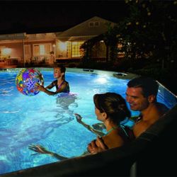 INTEX magnetisk LED-væglampe til pool 28698