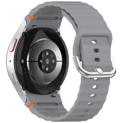 Silicone Strap Samsung Galaxy Watch7 / 6 / 5 Pro / 5 Watch Band Wave Design with Silver Metal Buckle - Starlight