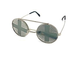 Runde sølvfarvede solbriller med sort glas og metalgitterkors