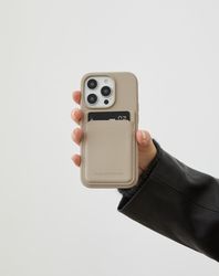 Silicone Case MagSafe iPhone 15 Pro Max Perfect Beige