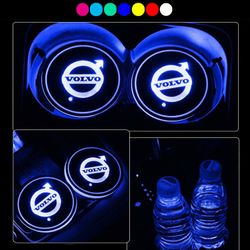 2X Volvo-logo Før bunnplaten til koppholderen