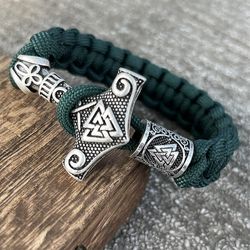 Viking Thor Hammer Valknut Vegvisir Runer Perler Smykker Håndlavet Flettet DIY Paracord Armbånd Herre Kvinder Vikings Tilbehør Grøn Valknut 21cm