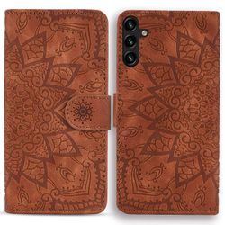 Til Samsung Galaxy A55 5G etui præget blomsterkalveteksturdæksel med håndrem Brown Style C Samsung Galaxy A55 5G