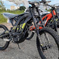 Sur-ron Light Bee X S sähköinen maastopyörä Surron elektroninen suojalevy pohjan suojakansi alempi suojalevy