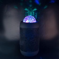 LatestBuy Disco Ball langaton Bluetooth-stereokaiutin, projektit Moniväriset valot Musta