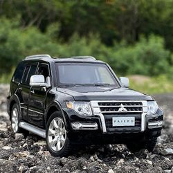 Huiyun 1:32 Mitsubishis PAJERO SUV Alloy Car Model Diecasts Metal Toy Off-road Vehicles Automalli Keräilysimulaatio Lasten lahja Musta