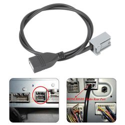 USB o -kaapelin tuki sopii MP3 MP4 MITSUBISHI Outlander 2009 alkaen 3911-TFO-003