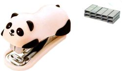 Linkrunning Bærbart mini sødt panda desktop hæftemaskine sæt med 1000 pcs nr. 10 hæfteklammer til kontorskole hjem eller rejse brug Sort og hvid 2....