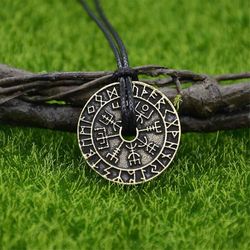 Hedensk ældste Futhark Runer Vintage smykker Rune Vegvisir Kompas Vedhæng Viking Halskæde Mænd Kvinder Nordisk Amulet Talisman Jewerly Stil 2 bronze