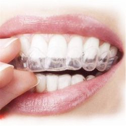 2 st osynliga tandreglering hängslen för tänder Termoformande munskydd Tandfack Tandblekare Verktyg Munvård Hygien