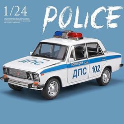 1/24 LADA NIVA klassinen autoseos auto malli painevalettu metalli lelu poliisiajoneuvot mallikokoelma lasten lahja Poliisi
