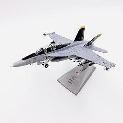 1/100 pienoismallin lelut F18 Grumman Tomcat F/A-18F Merirosvolipun hävittäjä USAF: n armeijan ilmavoimien painevalettu metallinen lentokonemalli lelu