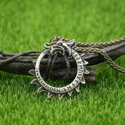 Hedensk ældste Futhark Runer Vintage smykker Rune Vegvisir Kompas Vedhæng Viking Halskæde Mænd Kvinder Nordisk Amulet Talisman Jewerly Drage metal ...