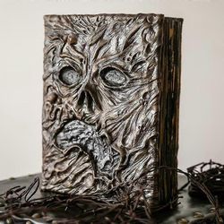 Necronomicon Demon Evil Dead Book Prop - Kirjan koristelukoriste