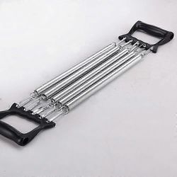 2025 Uusi ammattimainen laajennin mustana, käsivarren ja rintakehän laajennin irrotettavilla teräsjousilla, 5-suuntaisesti säädettävä muotoilu moni...