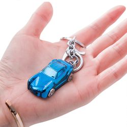 Kevyt metallinen auton avaimenperä Tyylikäs automalli avaimenperä metallia keräilijöille ja muodin eteenpäin suuntautuville henkilöille sininen jää