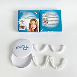 4 kpl Snap On Smile Teeth Viilut Valkaiseva Kosmeettinen proteesi, Hampaansuojus SetC5