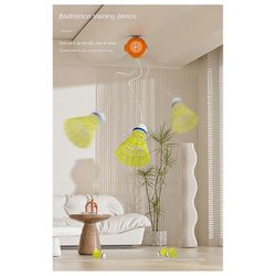 Sulkapalloharjoituslaite sisällä ja ulkona Kuten