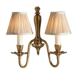 Interiors 1900 Lighting Asquith 2 Lys Indendørs Twin Candle Wall Light Solid Messing, Beige Organza Effekt Stof med beige nuancer, E14