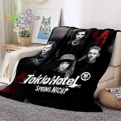 Tokio Hotel Rock Band Utskrift Teppe Varm Myk Lett Stue Sovesofa Voksen Barn Teppe Stil C 150cm by 200cm