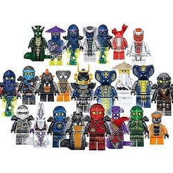 24kpl / erä Muovinen Mini Ninjago Figure Toy Ninja Snakes Assemble