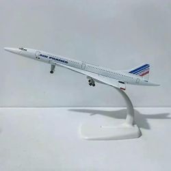 Unbrand 20 cm:n Air France Concorde -lentokonemalli Planel-lentokoneen painevalettu metalli 1/300 mittakaavan lentokoneet keräävät lahjoja 822-20CM...