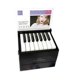 Taylor Swift Pianokalenteri 2024 Lelut Piano Musiikkilahjat faneille musta