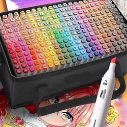 12/24/30/40/60/80 Värit Alkoholiluonnosmerkki Kynä Kaksikärkinen taidemerkki Kynäsetti piirtämistä ja väritystä varten Alleviivaus 40 colors